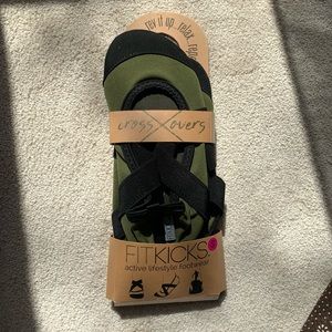 Women fitkicks shoes